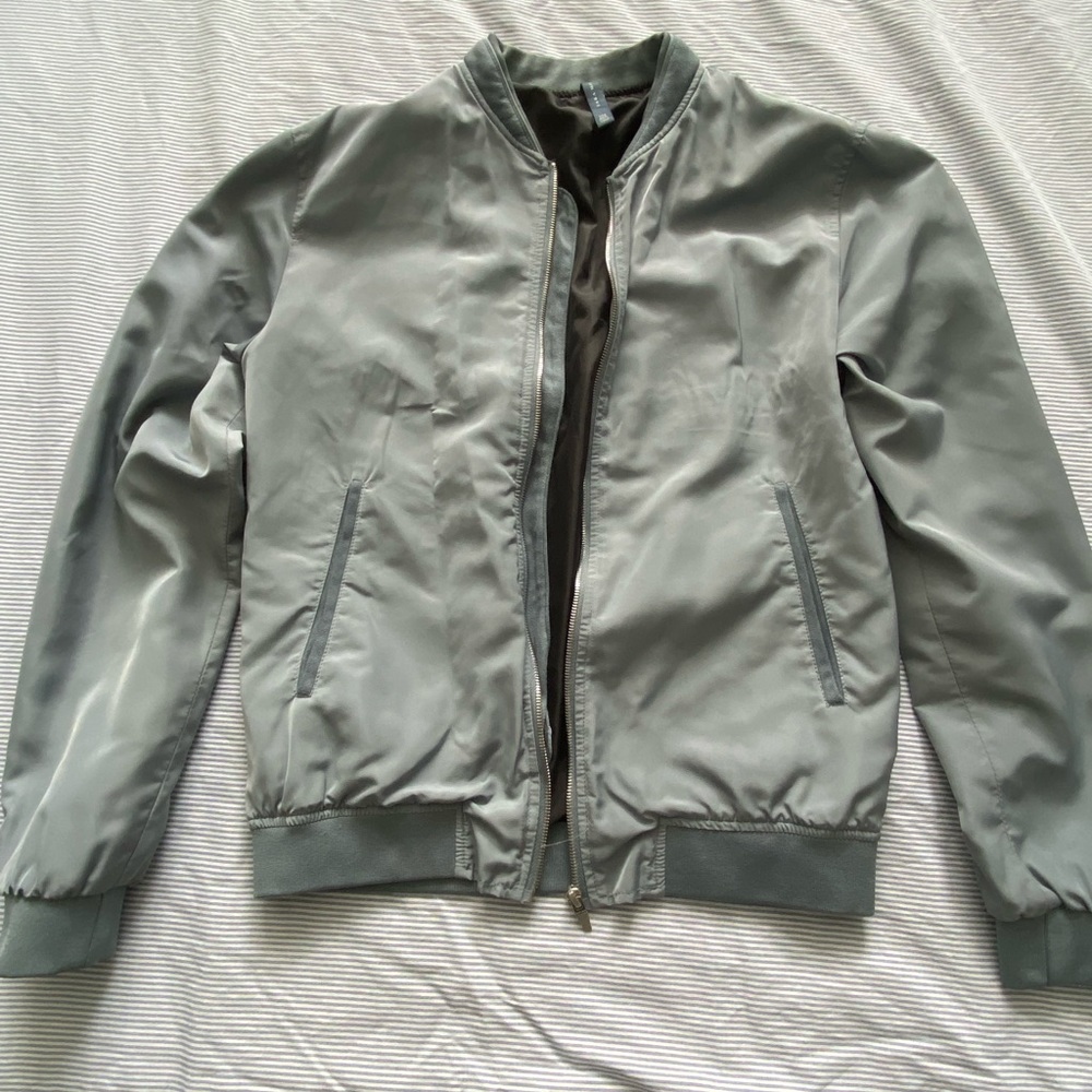 Sky blue mens Zara light bomber. Suede collar.
